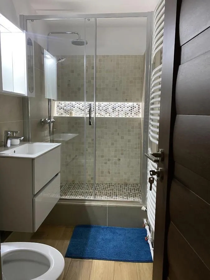 Turquoise Studio Nerva Traian Bucureşti