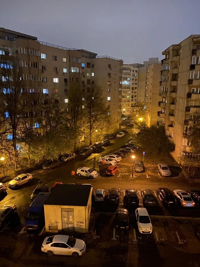 Turquoise Studio Nerva Traian Bucureşti 0*,