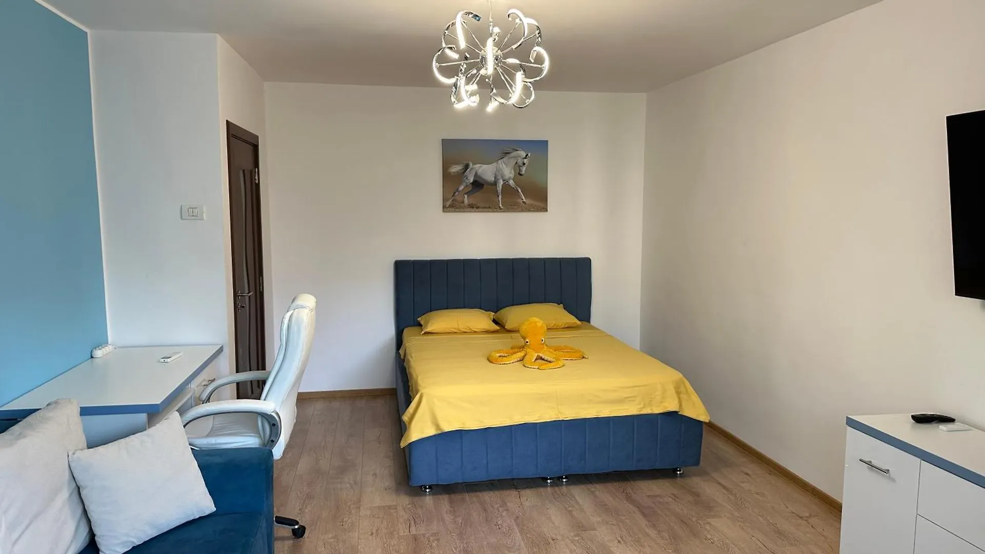 Apartament Turquoise Studio Nerva Traian Bucureşti